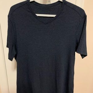 Men’s Lululemon Fundamental V-Neck T-Shirt in Nautical navy